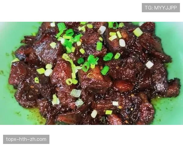 施洋训练完直接啃生牛肉？这自律狠人连饮食都这么硬核…