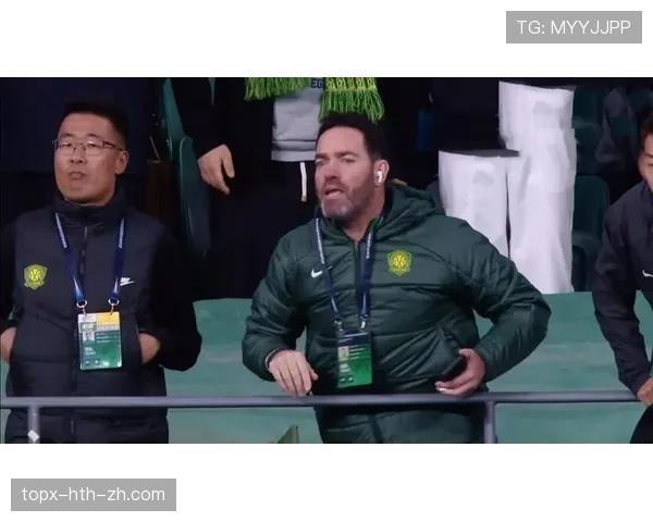苏亚雷斯持续威胁禁区回撤带动进攻高效终结关键战 苏亚雷斯持续威胁禁区回撤带动进攻高效终结关键战